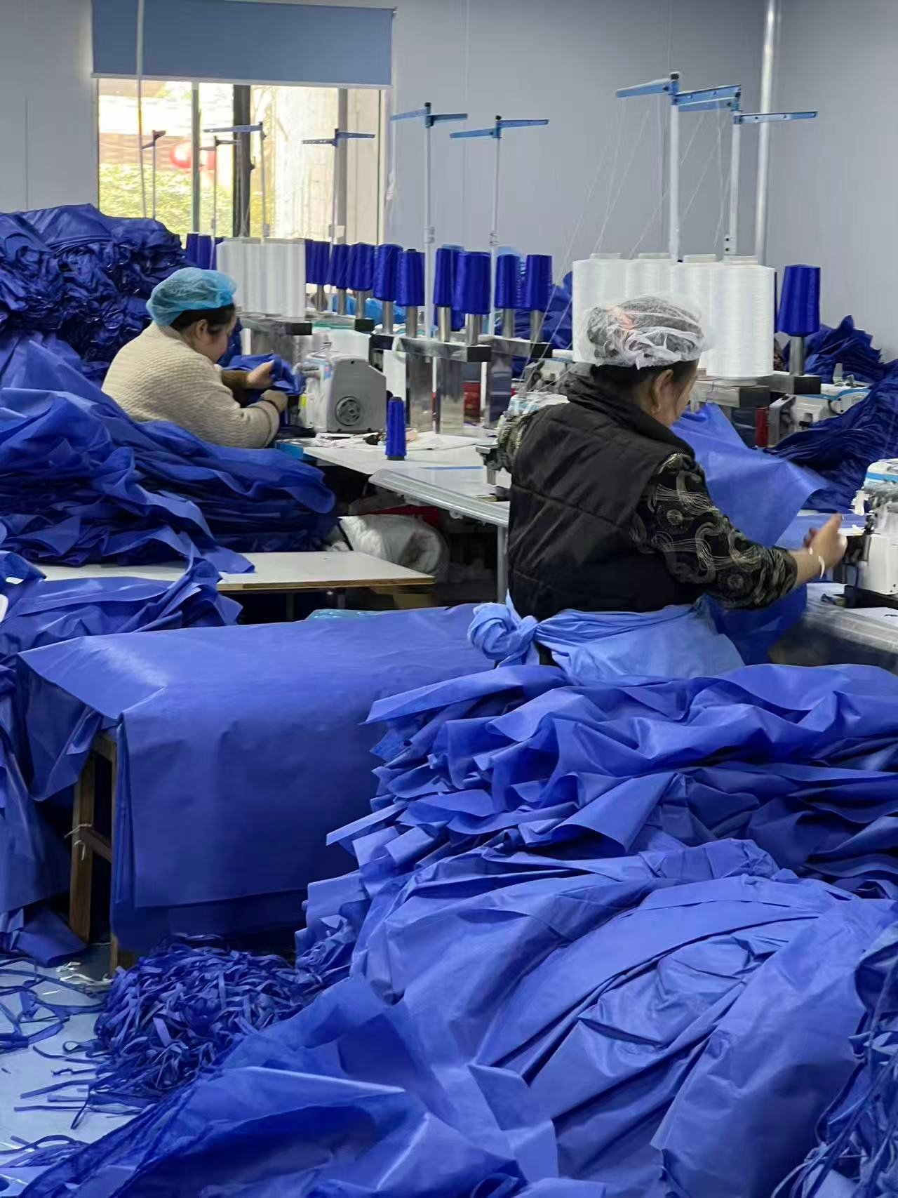 Bed sheet manufacturing: cutting